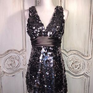 Forever 21 Dusty Lavender Silver Large Sequins Sash Waisted Party Dress Size M
